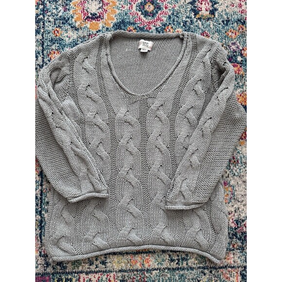 BDG Urban Outfitters Gray Chunky Cable Knit Sweater V-Neck Size Small - Picture 3 of 8